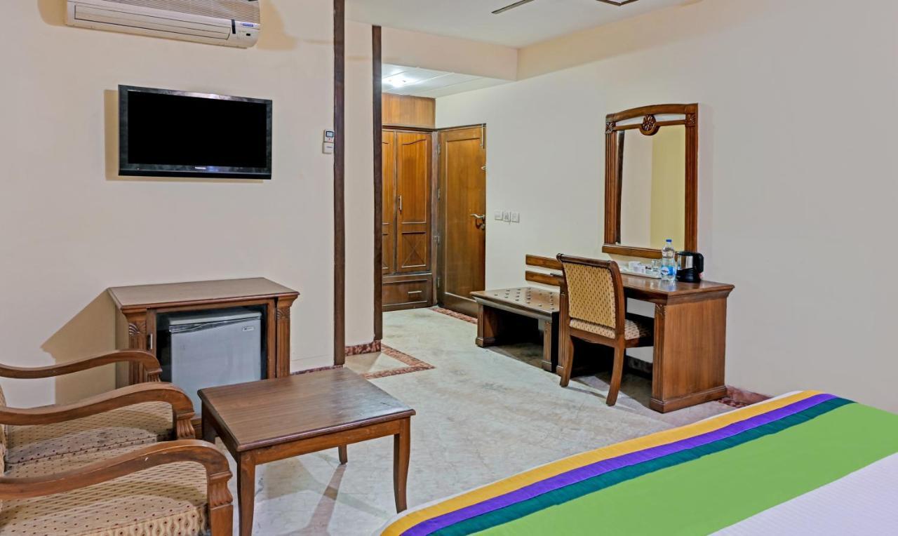 Itsy Hotels Auzone & Spa Chandīgarh Eksteriør bilde